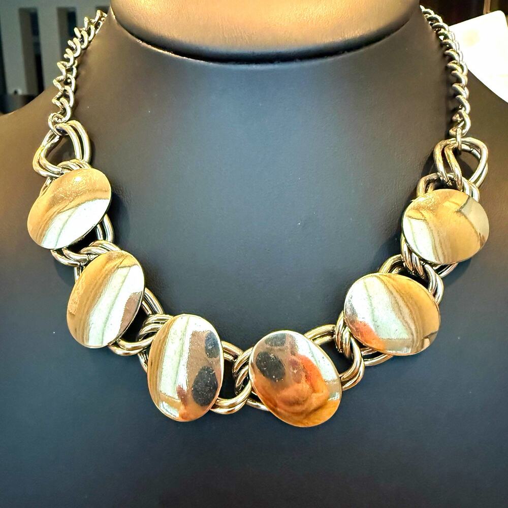 Silver Tone Chunky Oval Link Statement Chain Necklace Hook Closure 16”
